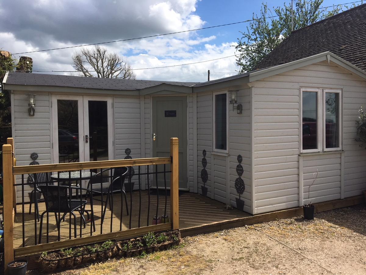 Takeley The Willows Guest House מראה חיצוני תמונה